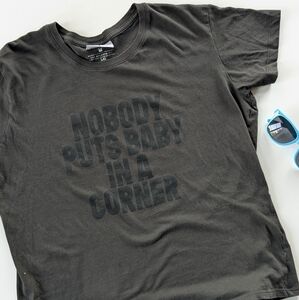 Nobody Puts Baby In A Corner Black on Black T-shirt Size L Dirty Dancing